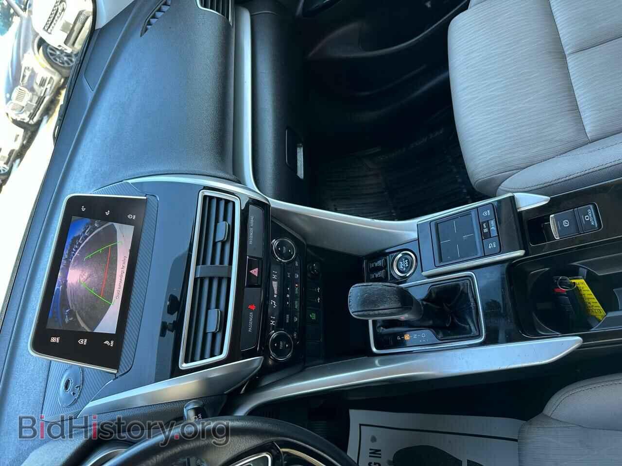 2018 MITSUBISHI ECLIPSE - VIN: JA4AT5AA5JZ038864 - Photo 9