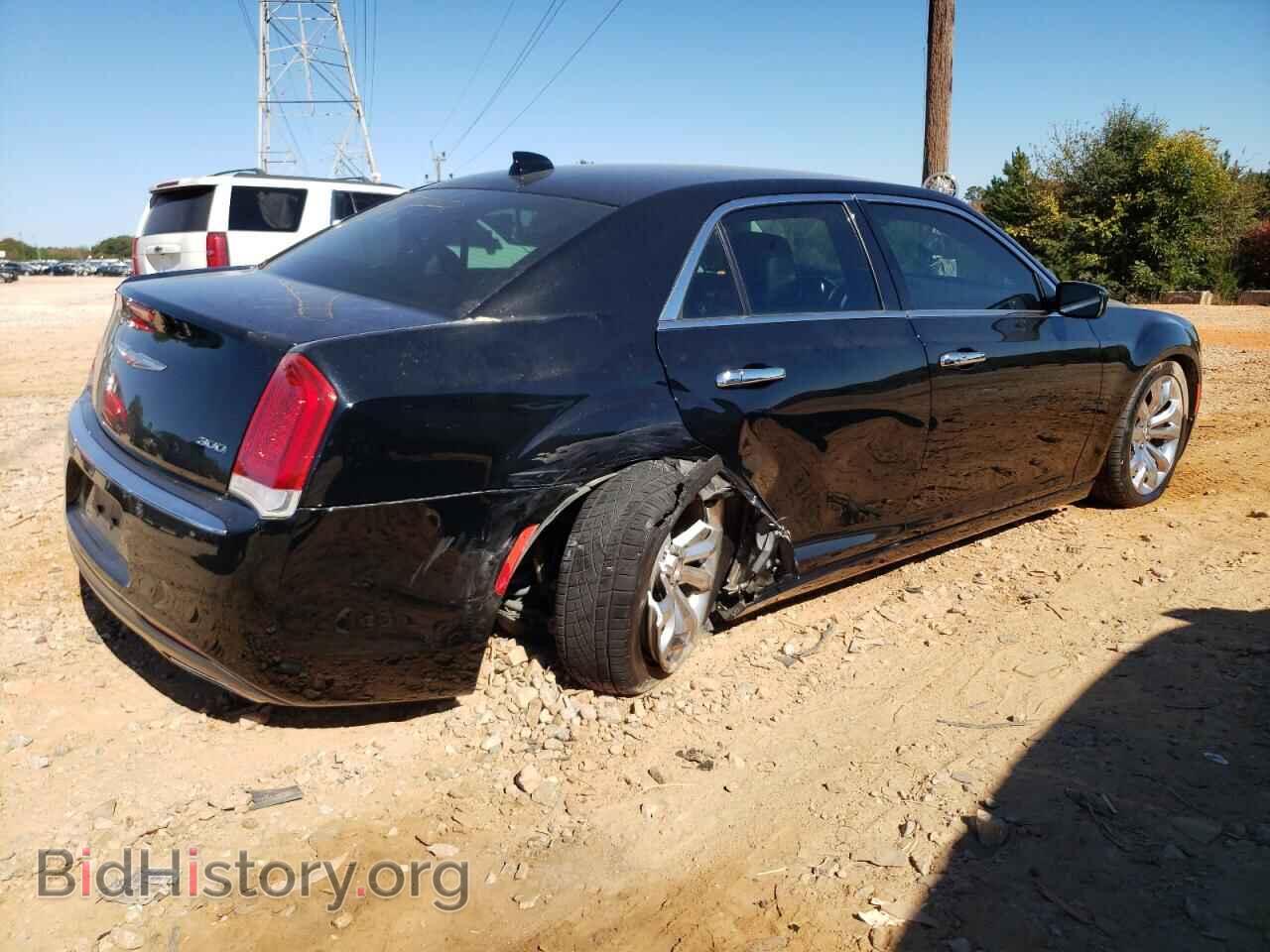 2017 CHRYSLER 300 - VIN: 2C3CCAAG0HH582344 - Фото 3