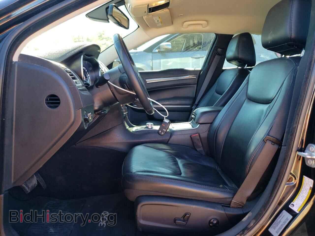 2017 CHRYSLER 300 - VIN: 2C3CCAAG0HH582344 - Фото 7