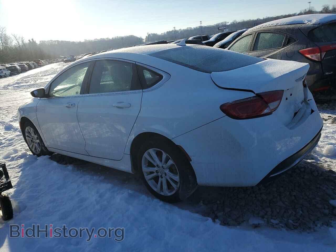 2016 CHRYSLER 200 - VIN: 1C3CCCAB6GN112258 - Фото 2