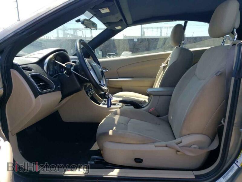 2013 Chrysler 200 (VIN 1C3BCBEB1DN511686) — photo 7 of 12