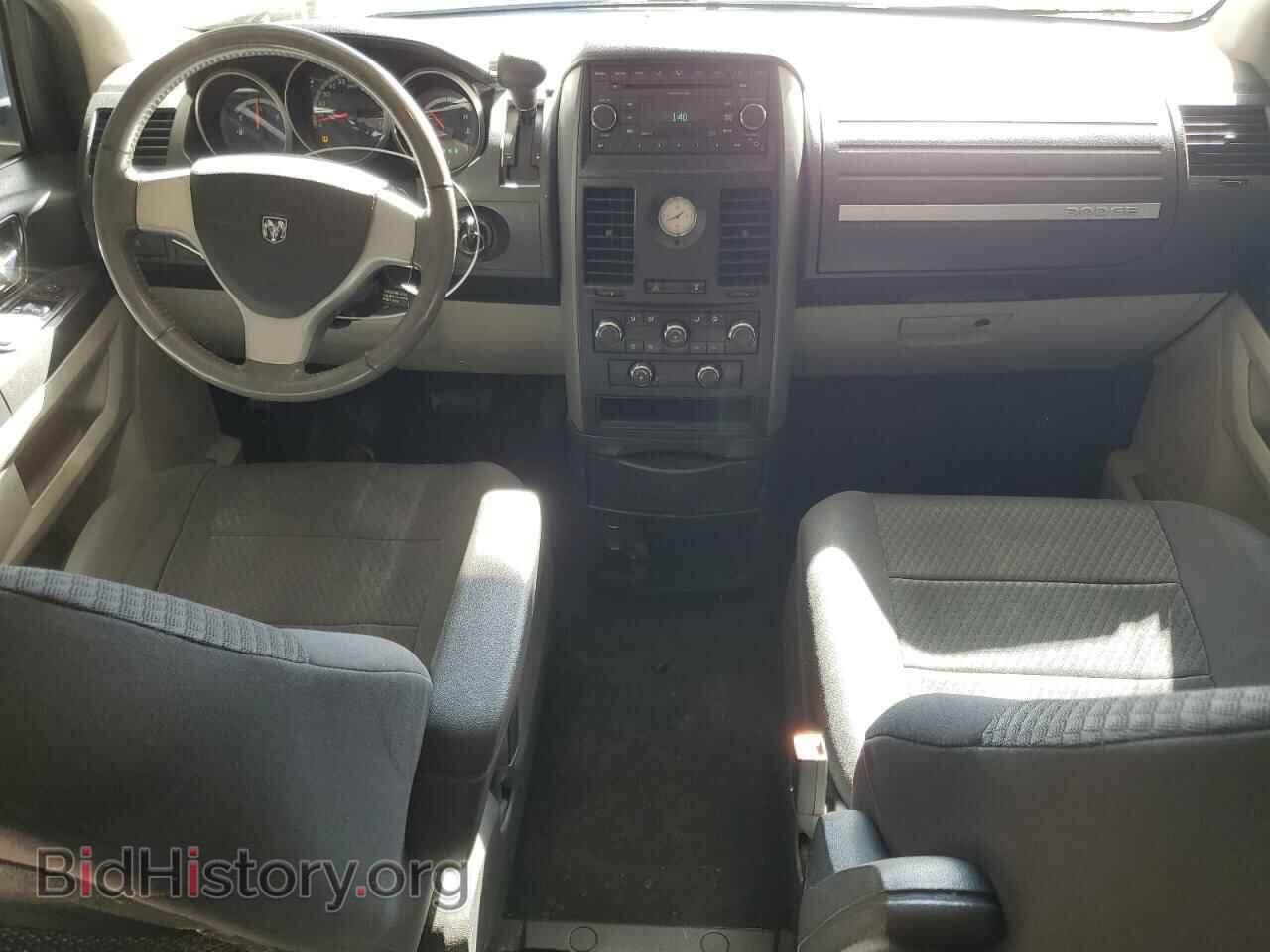 2010 DODGE CARAVAN - VIN: 2D4RN4DE5AR364978 - Photo 8