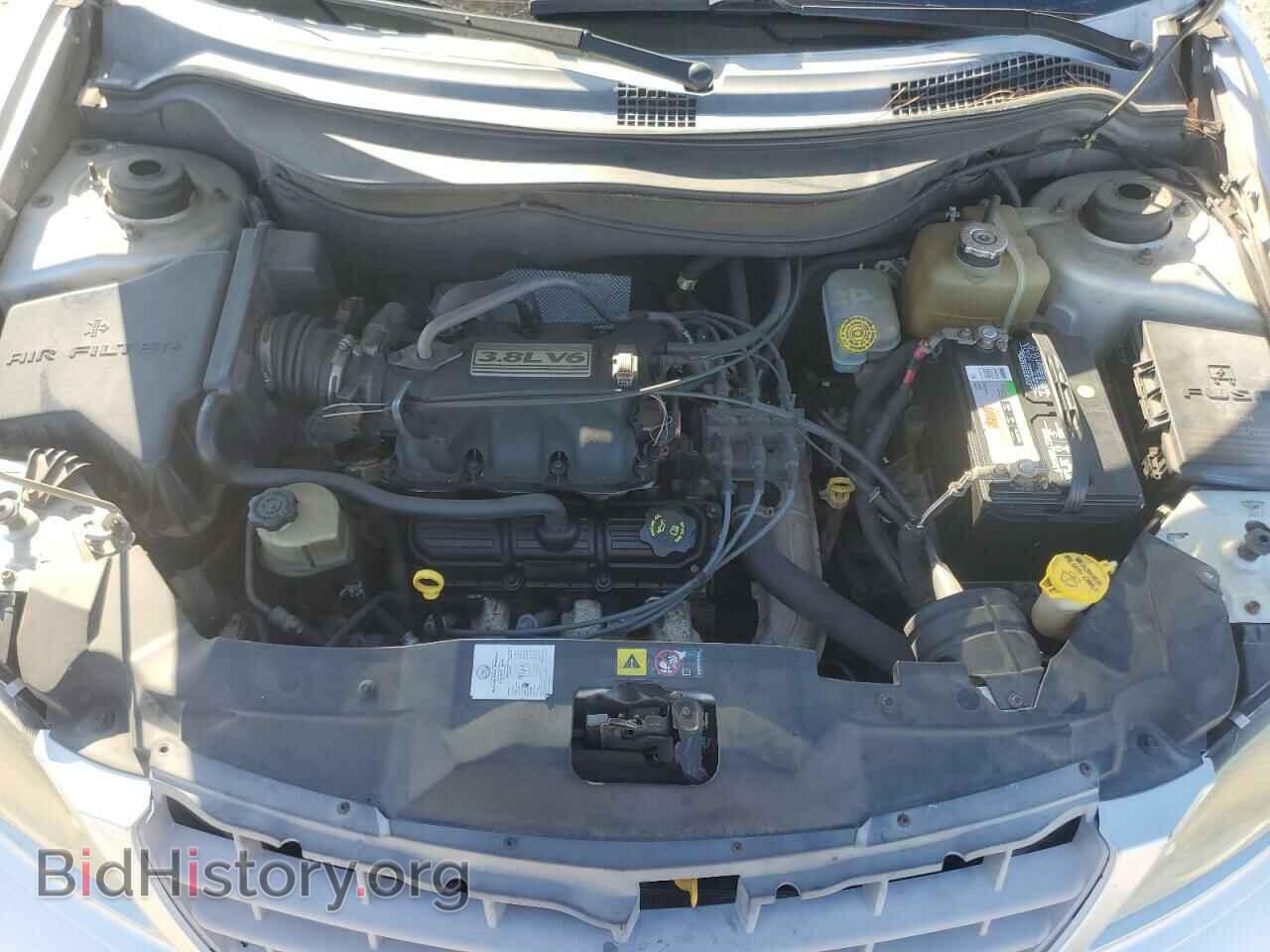 2005 CHRYSLER All Models - VIN: 2C4GM48LX5R434741 - Фото 12