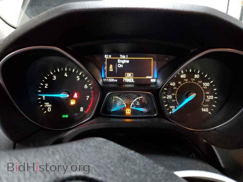 2016 Ford FOCUS (VIN 1FADP3K23GL274501) — photo 9 of 12
