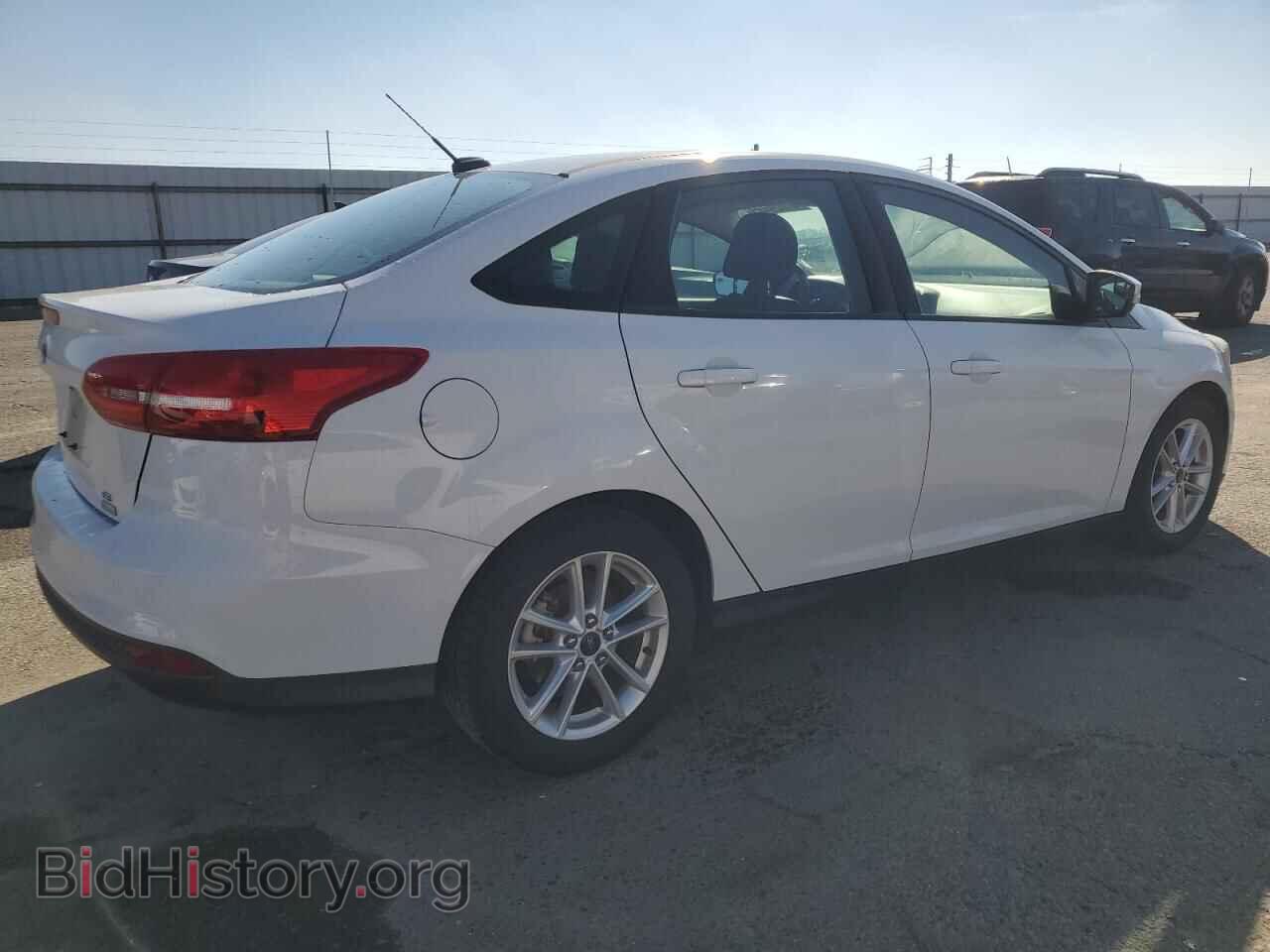 2017 FORD FOCUS - VIN: 1FADP3FEXHL219923 - Фото 3