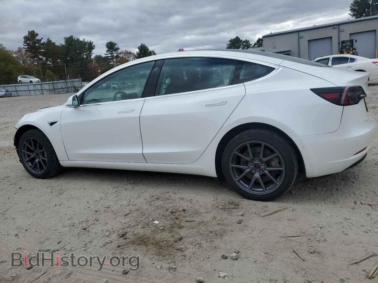 2019 TESLA MODEL 3 - VIN: 5YJ3E1EB9KF437000 - Photo 2