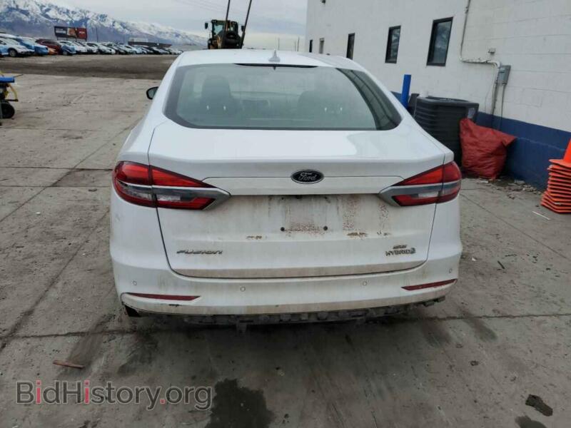 2019 Ford FUSION (VIN 3FA6P0LU7KR110265) — фото 6 из 12