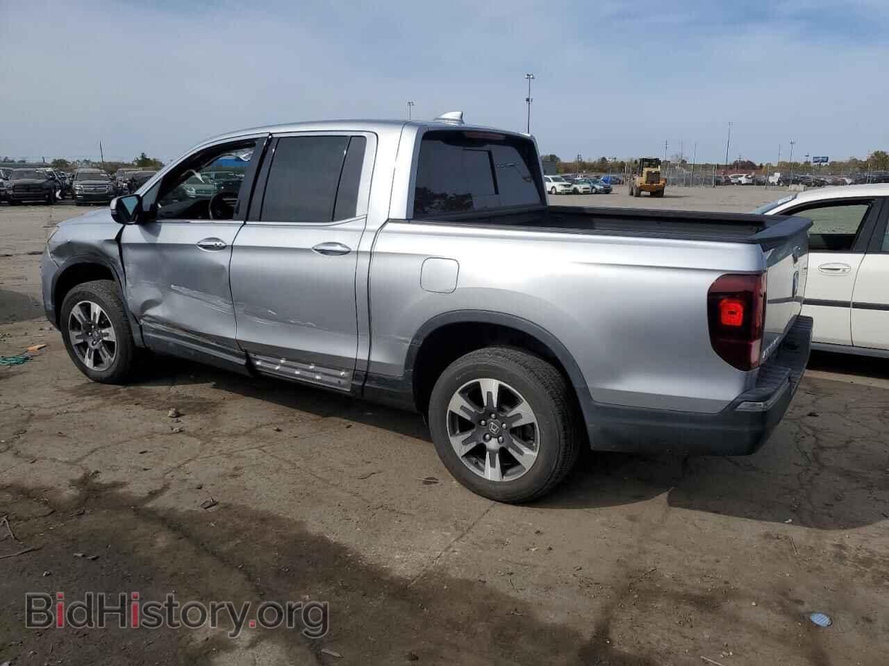 2017 HONDA RIDGELINE - VIN: 5FPYK3F76HB001869 - Фото 2