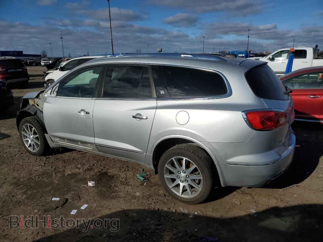 2017 BUICK ENCLAVE - VIN: 5GAKRAKD6HJ348882 - Фото 2