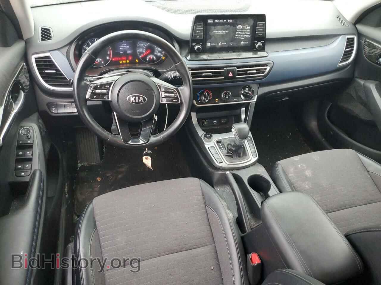 2021 KIA SELTOS - VIN: KNDEUCAA3M7043327 - Фото 8