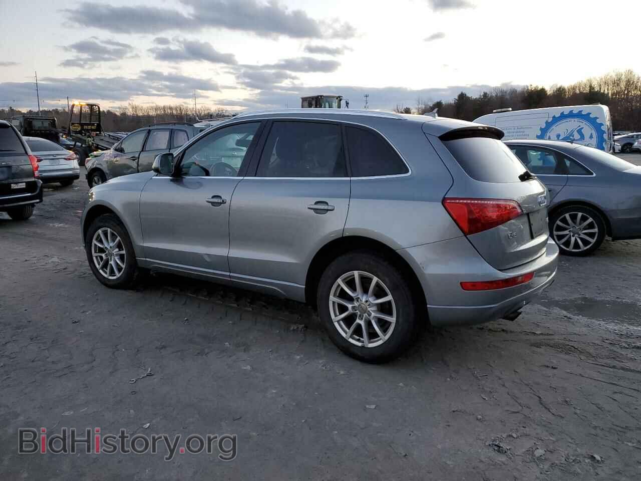 2011 AUDI Q5 - VIN: WA1CFAFP5BA034237 - Фото 2