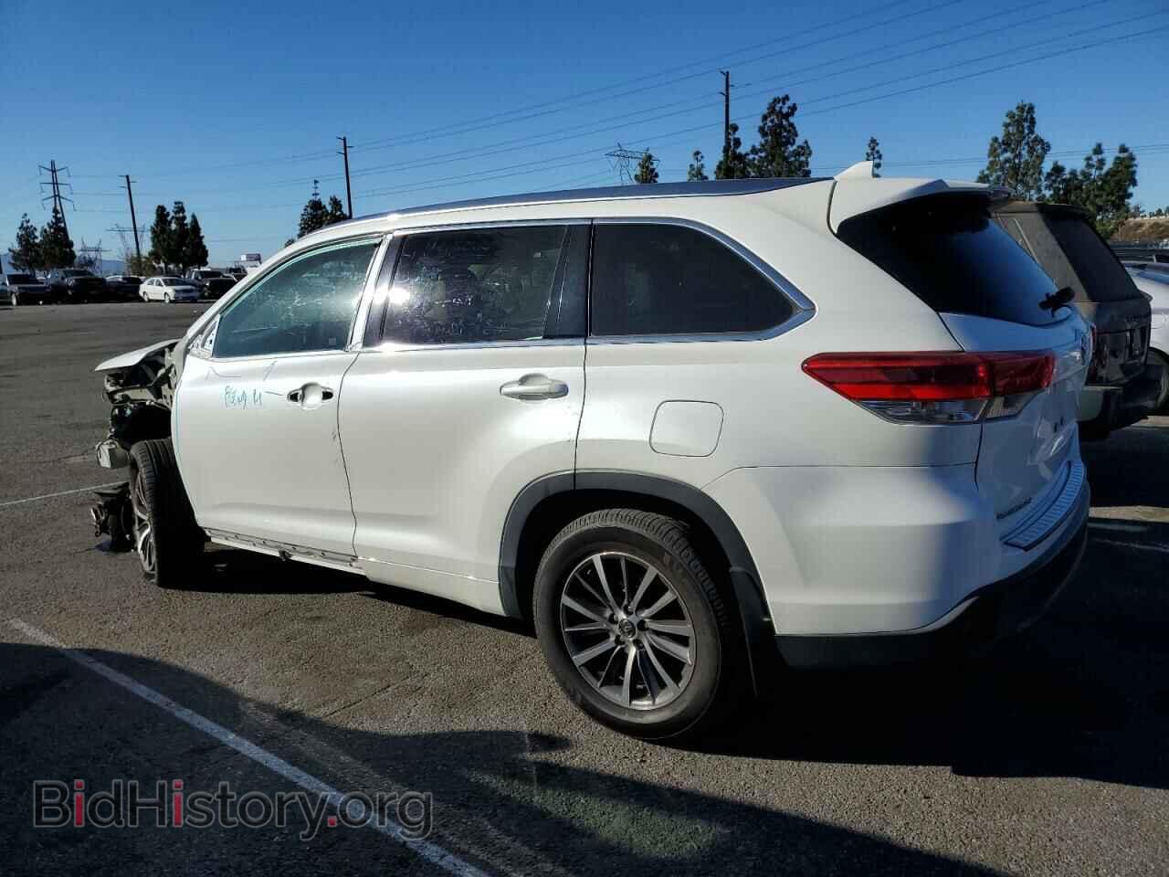 2017 TOYOTA HIGHLANDER - VIN: 5TDKZRFH3HS199201 - Фото 2