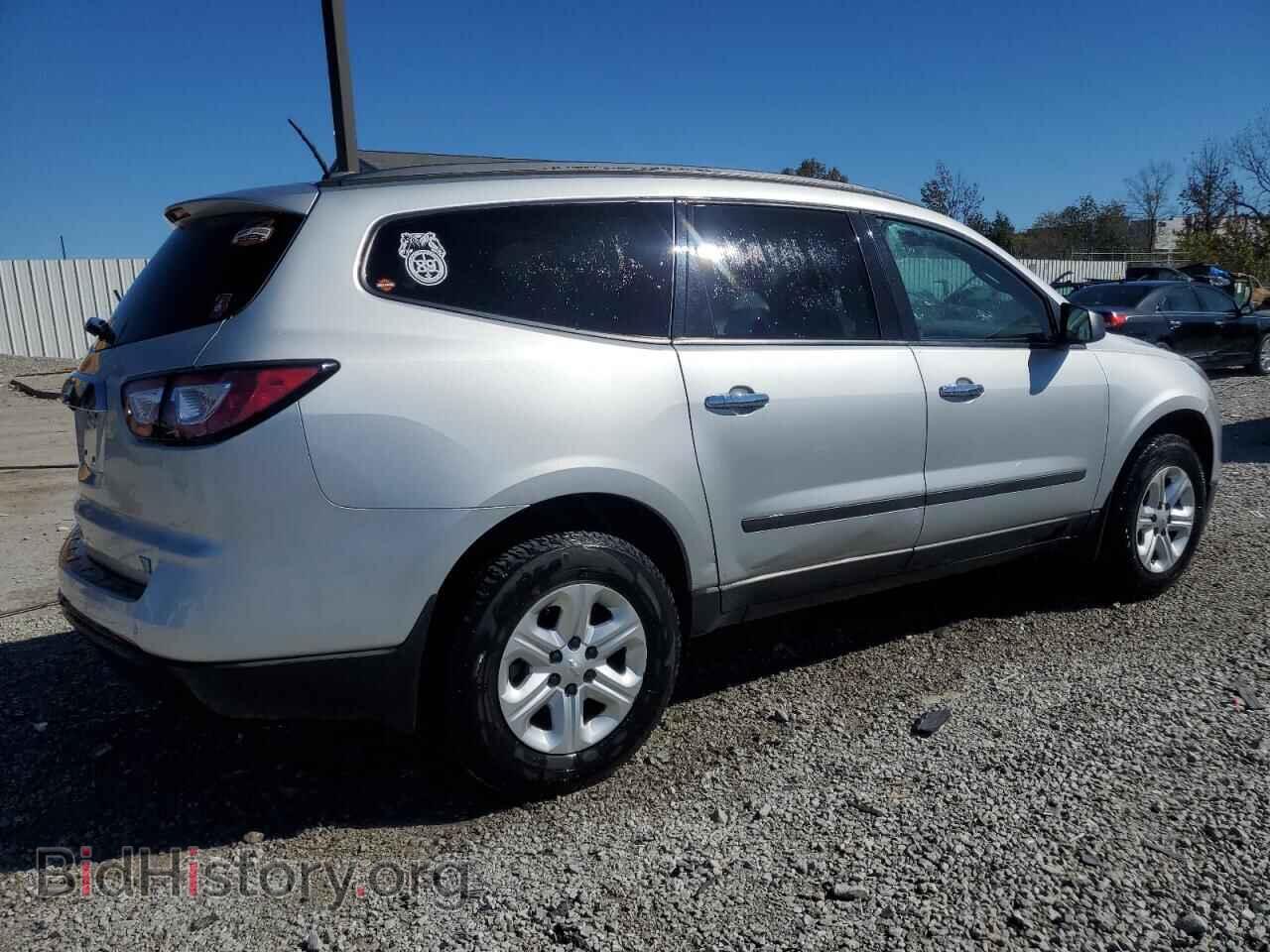 2017 CHEVROLET TRAVERSE - VIN: 1GNKRFED2HJ197571 - Фото 3