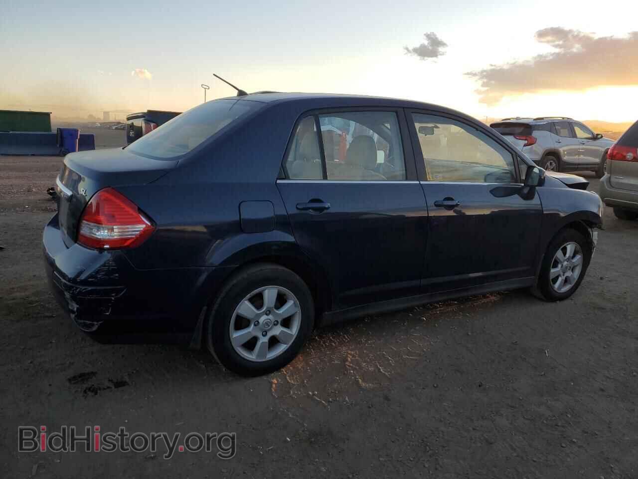 2008 NISSAN VERSA - VIN: 3N1BC11E38L351504 - Фото 3