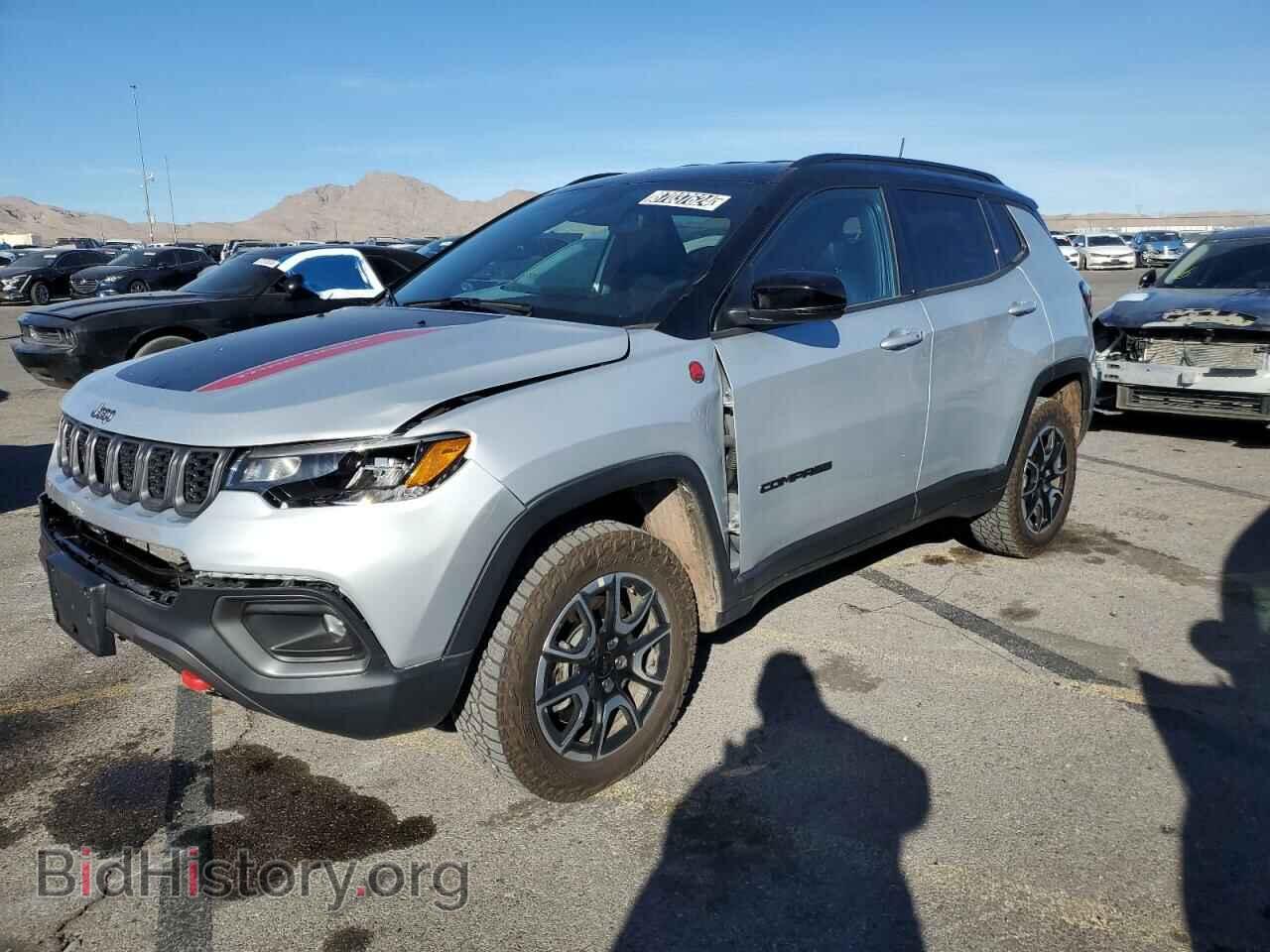 Photo 3C4NJDDN7RT149618 - JEEP COMPASS 2024