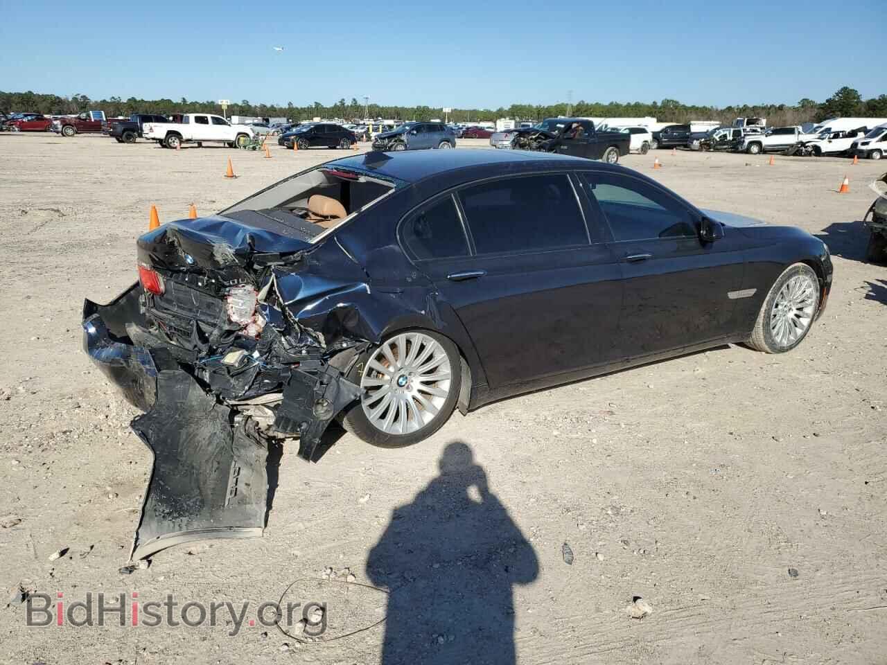 2010 BMW 7 SERIES - VIN: WBAKB8C58ACY63182 - Фото 3
