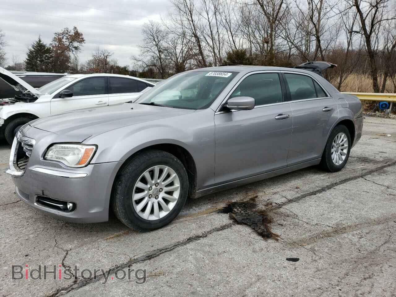 Фотография 2C3CCAAG5DH659462 - CHRYSLER 300 2013