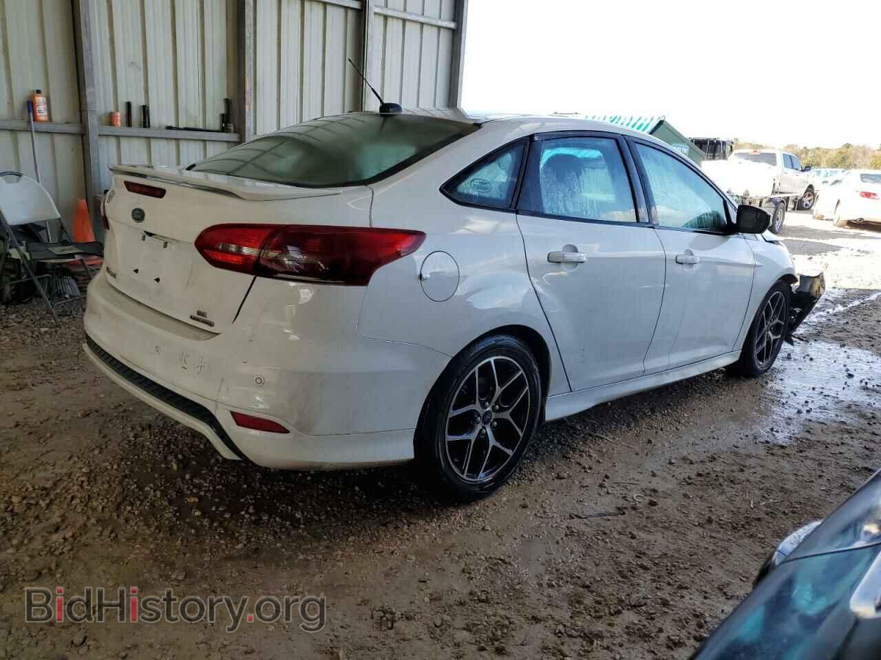 2016 FORD FOCUS - VIN: 1FADP3F26GL236903 - Фото 3