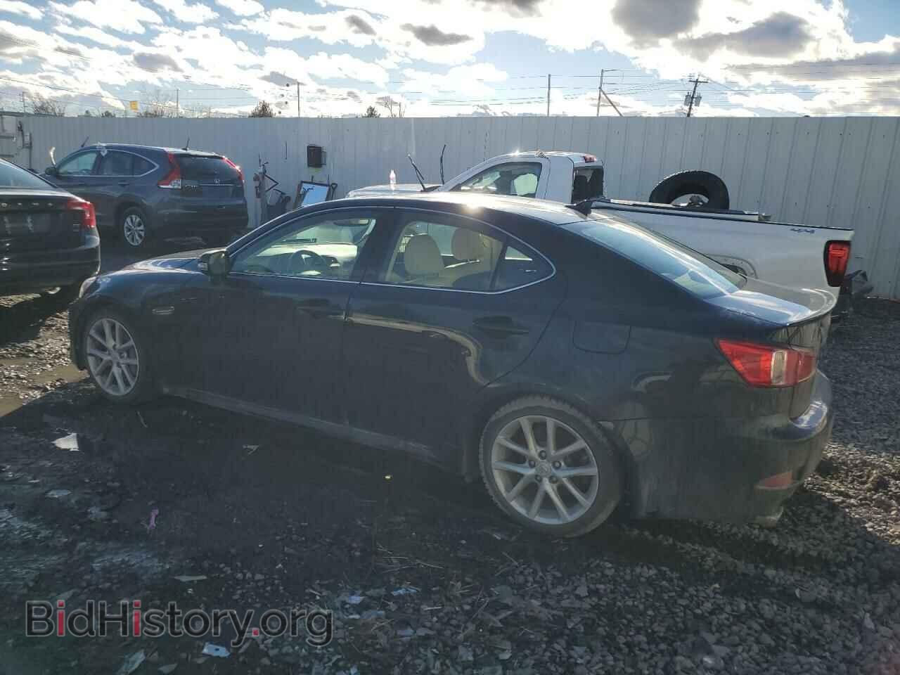 2011 LEXUS IS - VIN: JTHCE5C21B5000537 - Фото 2
