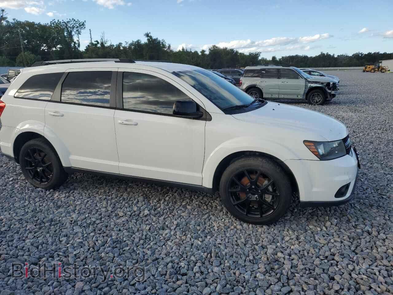 2017 DODGE JOURNEY - VIN: 3C4PDCBBXHT587602 - Фото 4