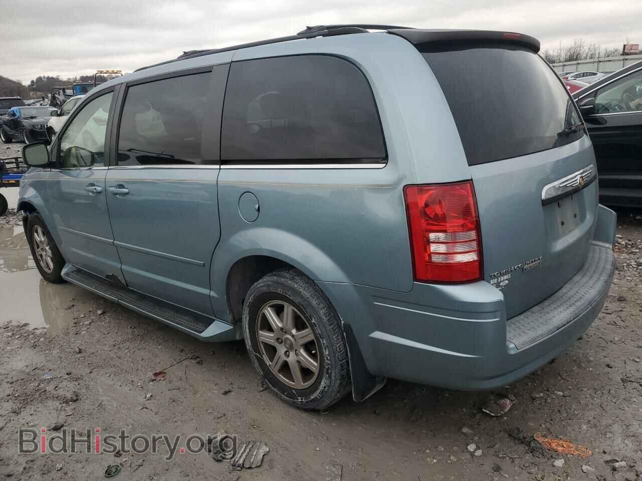 2008 CHRYSLER MINIVAN - VIN: 2A8HR54PX8R127779 - Фото 2