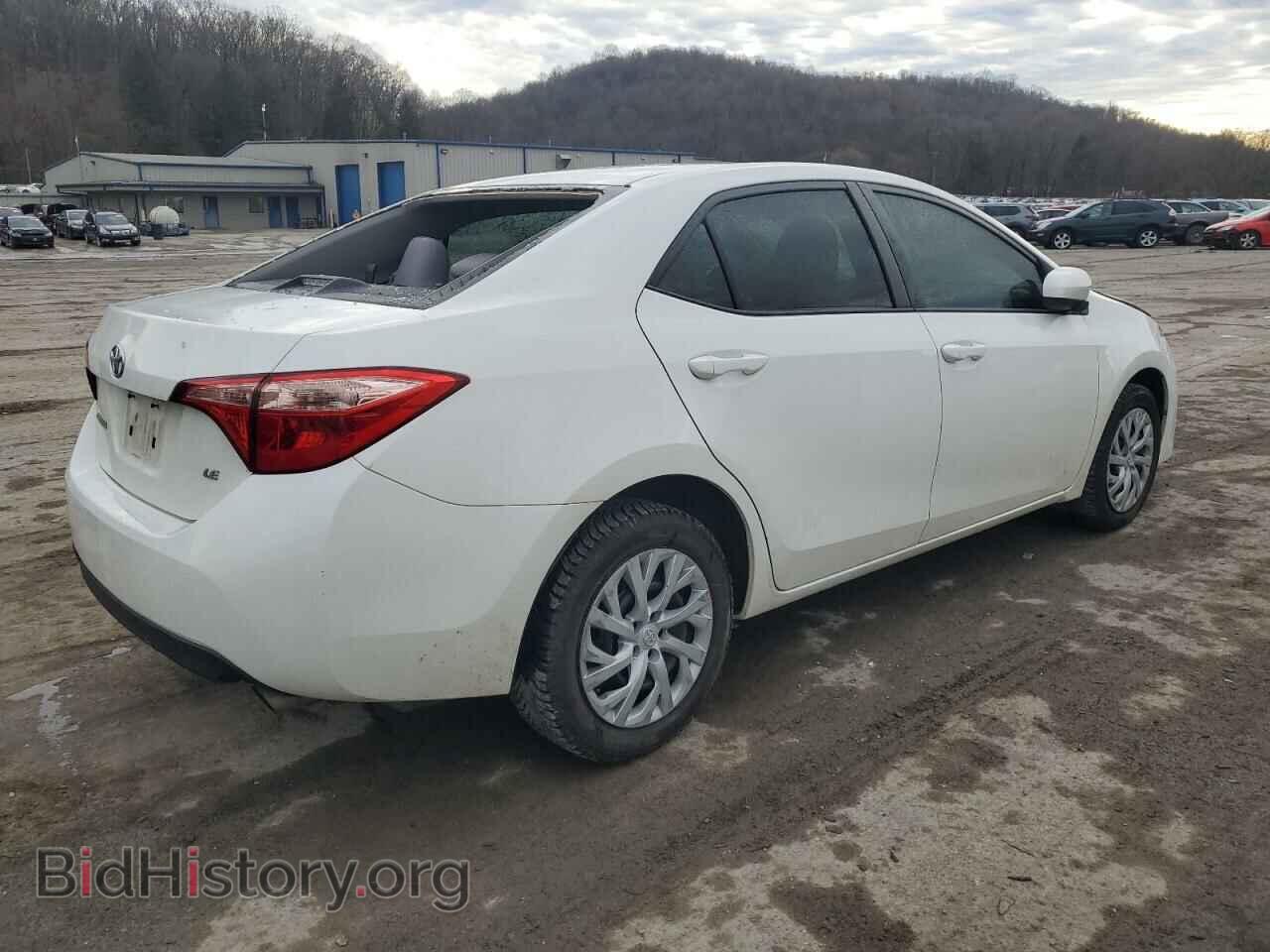 2017 TOYOTA COROLLA - VIN: 5YFBURHE5HP730974 - Фото 3