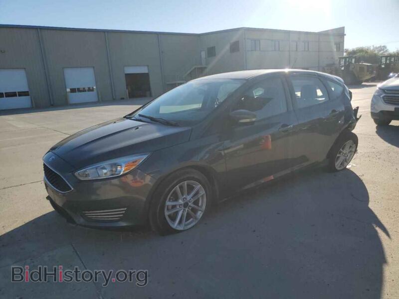 2016 Ford FOCUS SE (VIN 1FADP3K21GL378839) — фото 1 из 16, Copart, повреждение: задняя часть