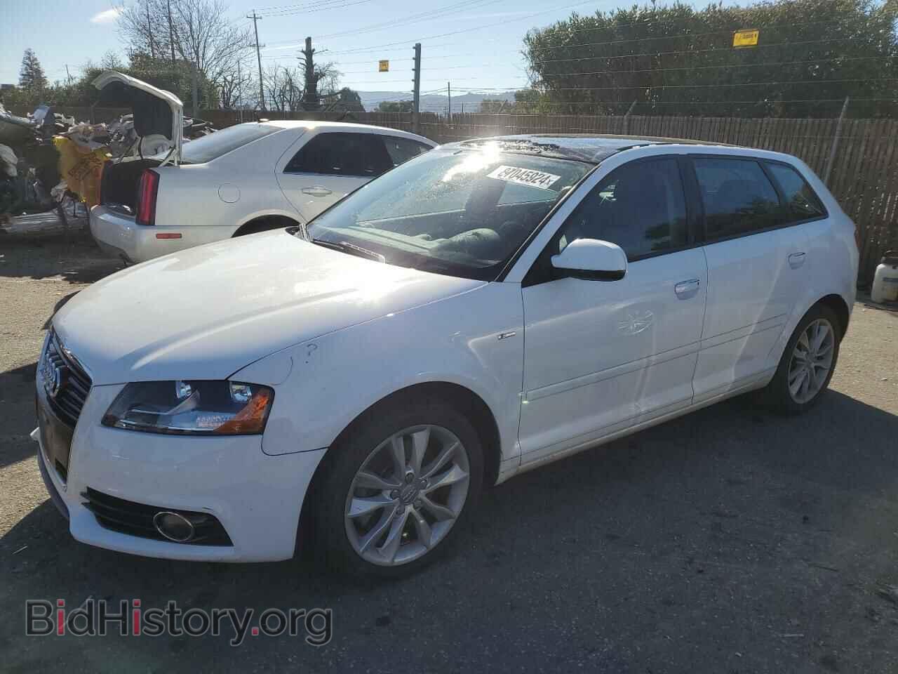 Photo WAUBEAFM9CA084003 - AUDI A3 2012