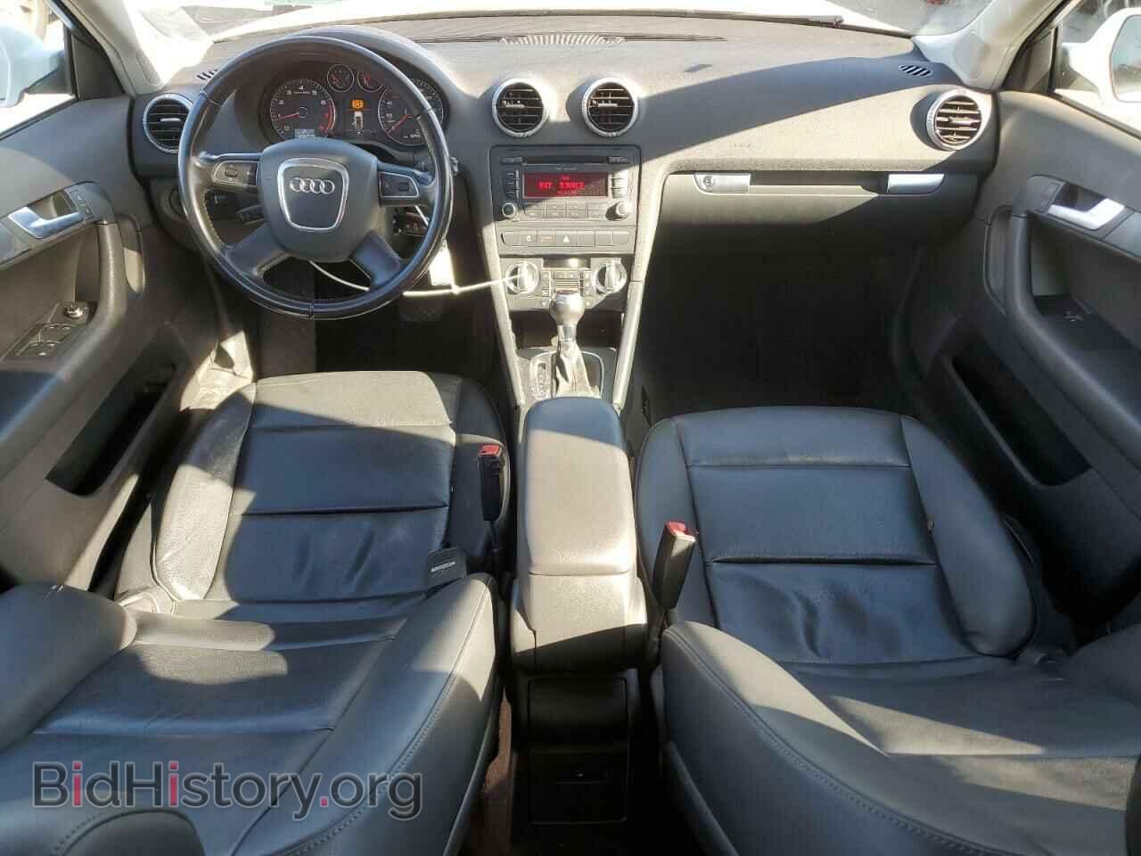 2012 AUDI A3 - VIN: WAUBEAFM9CA084003 - Фото 8