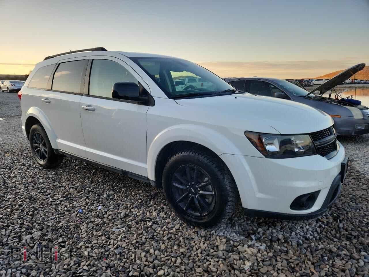 2019 DODGE JOURNEY - VIN: 3C4PDCBB0KT856553 - Фото 4