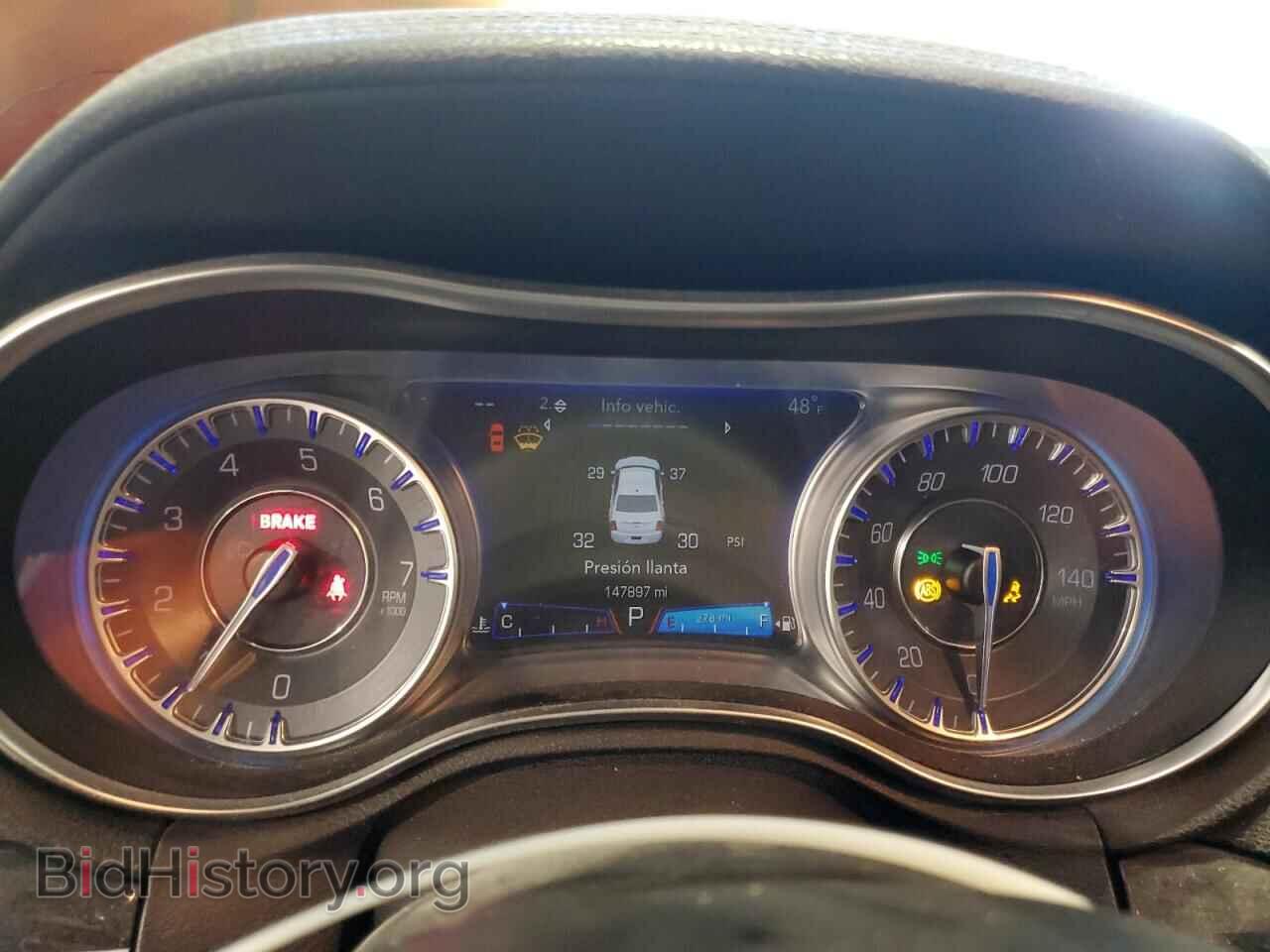 2017 CHRYSLER 300 - VIN: 2C3CCAKGXHH565419 - Фото 9
