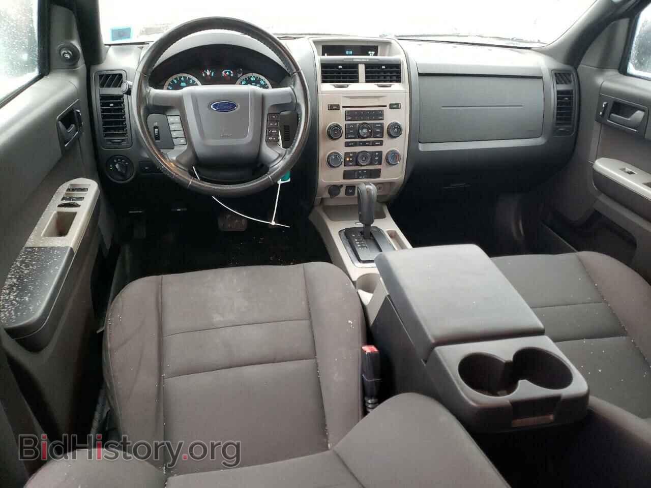 2011 FORD ESCAPE - VIN: 1FMCU0D77BKB96367 - Фото 8