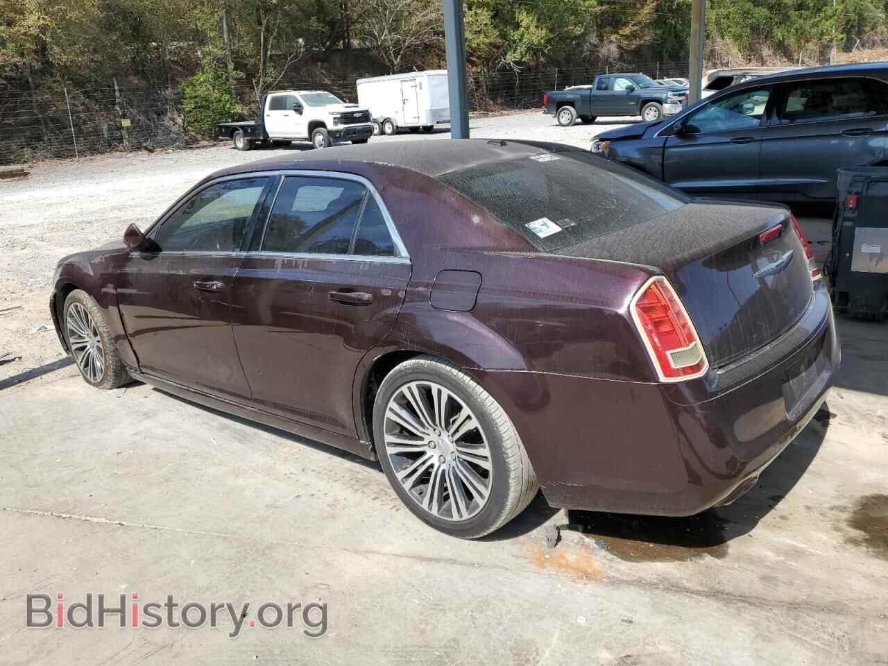 2014 CHRYSLER 300 - VIN: 2C3CCABG0EH124281 - Фото 2