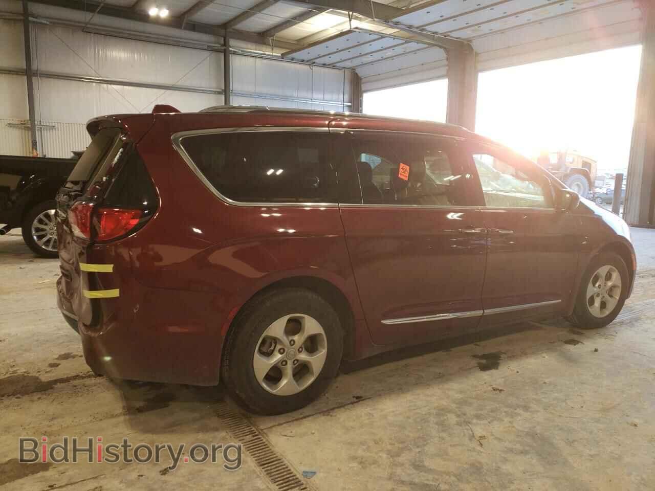 2017 CHRYSLER PACIFICA - VIN: 2C4RC1EGXHR778057 - Фото 3