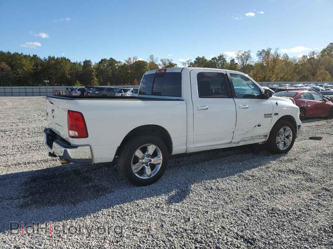 2017 RAM 1500 - VIN: 3C6RR6LT5HG745928 - Фото 3