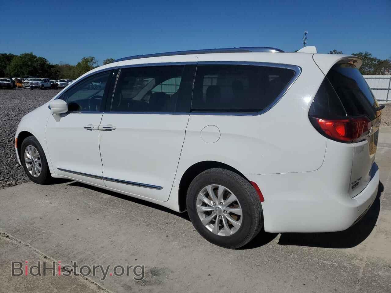 2018 CHRYSLER PACIFICA - VIN: 2C4RC1BG7JR113661 - Фото 2