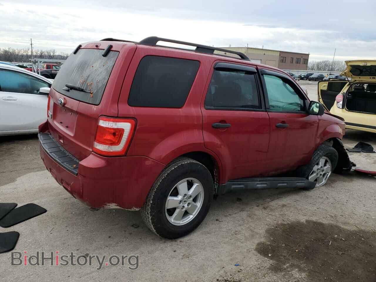 2011 FORD ESCAPE - VIN: 1FMCU0D78BKC22524 - Фото 3