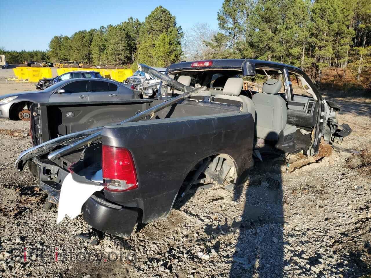 2015 RAM 1500 - VIN: 1C6RR6KT5FS536244 - Фото 3