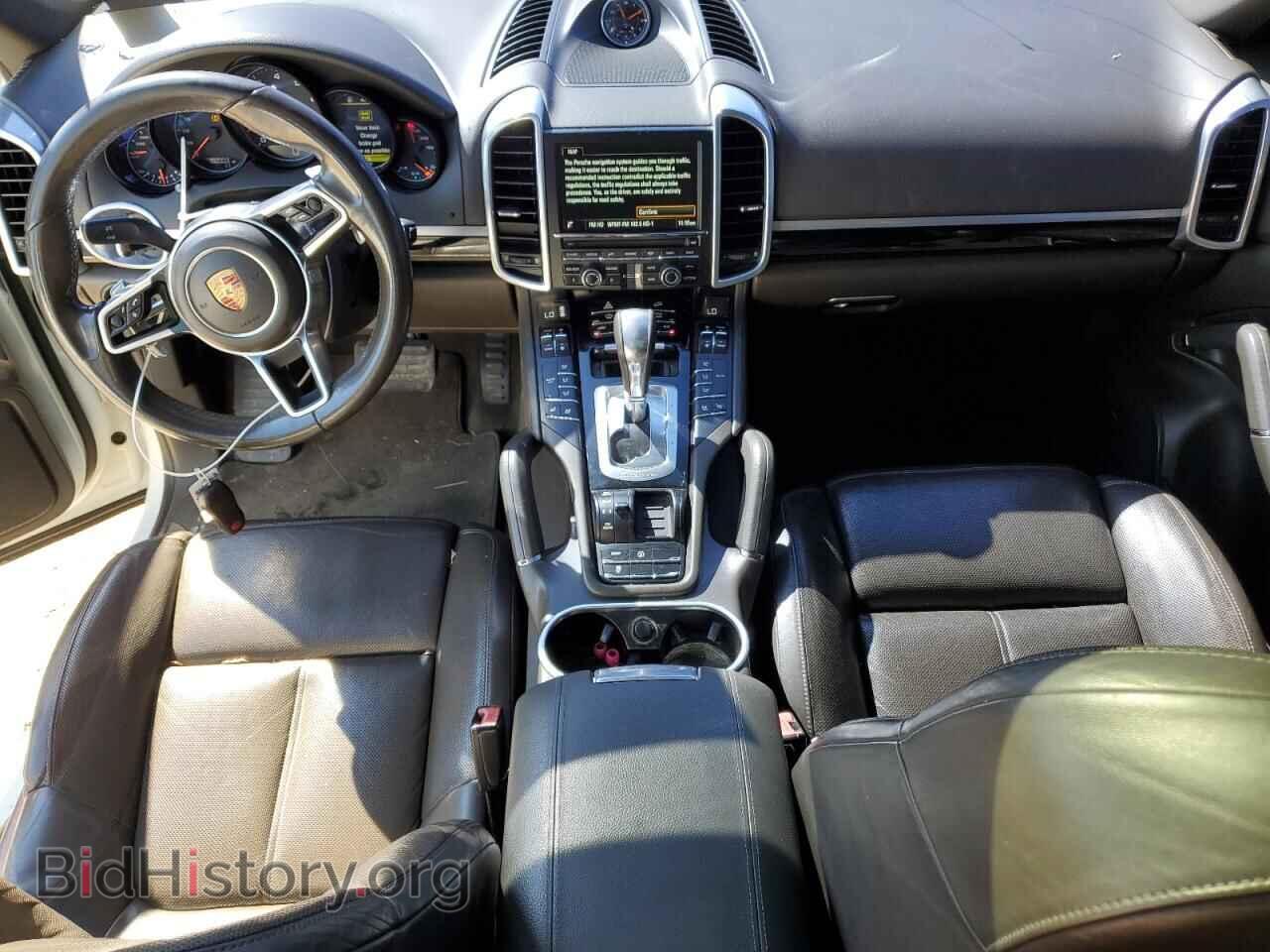 2016 PORSCHE CAYENNE - VIN: WP1AA2A27GLA04065 - Photo 8