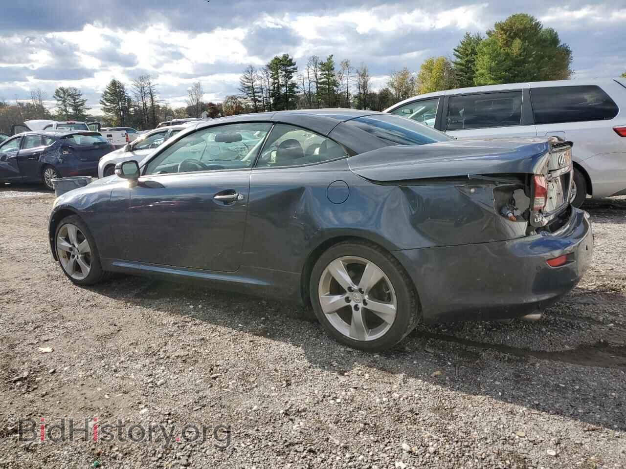 2010 LEXUS IS - VIN: JTHFF2C20A2512511 - Photo 2