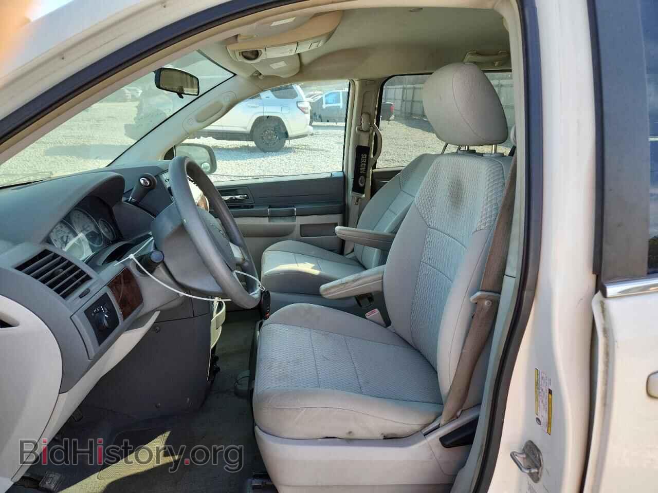 2010 CHRYSLER MINIVAN - VIN: 2A4RR4DE3AR151801 - Фото 7