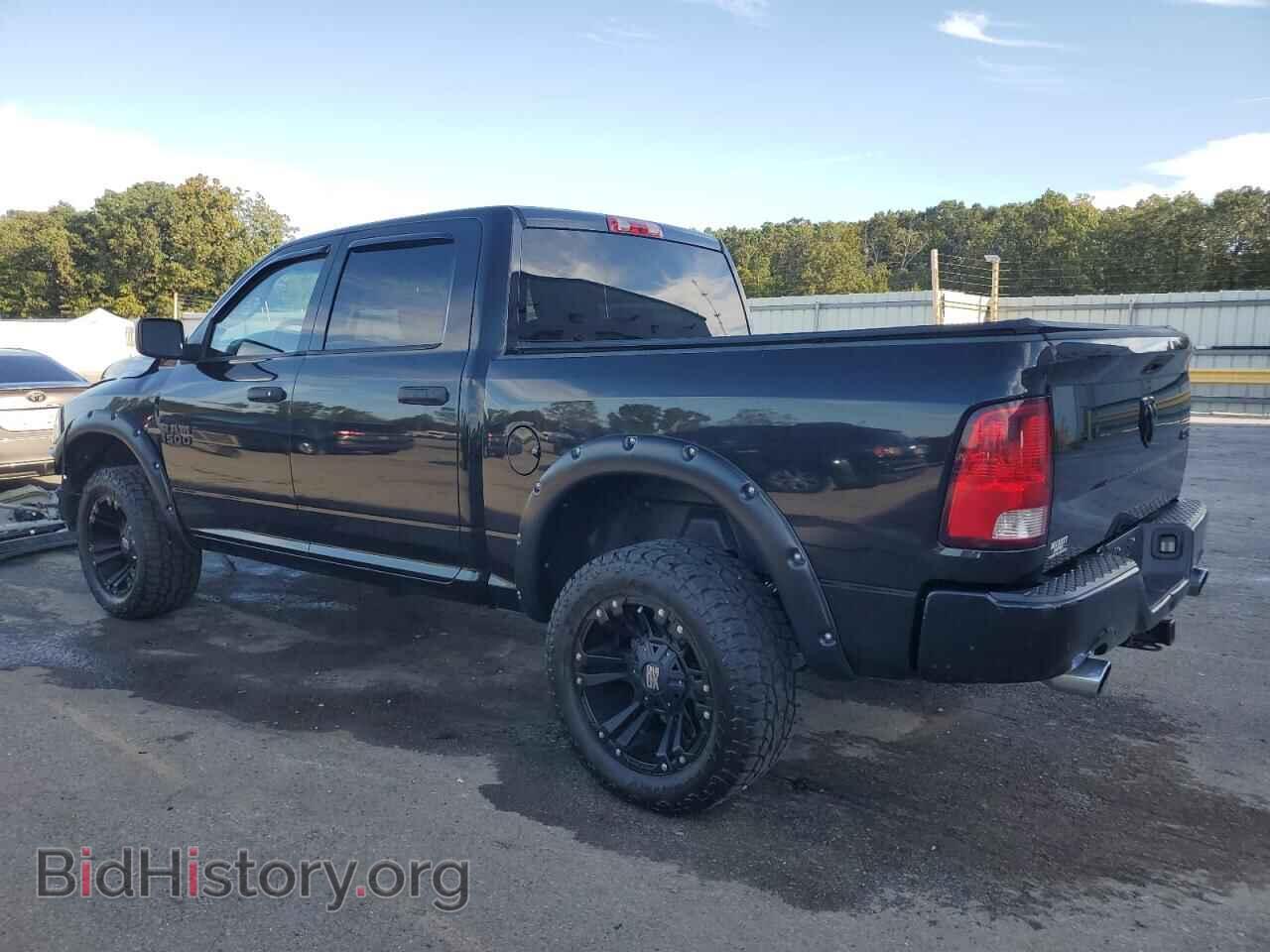 2017 RAM 1500 - VIN: 3C6RR7KT9HG637366 - Фото 2