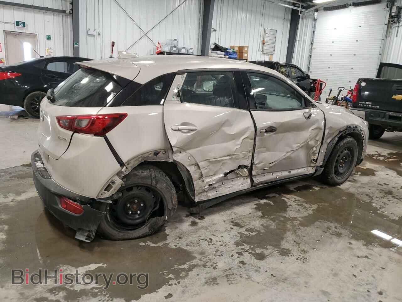 2022 MAZDA CX-3 - VIN: JM1DKFC72N1601984 - Фото 3