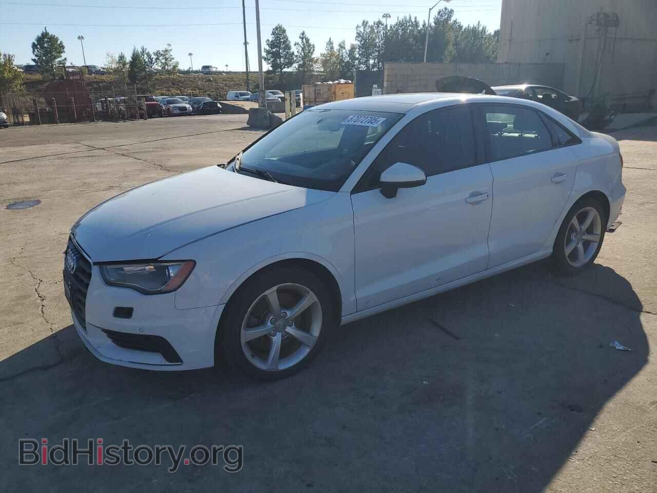 Фотография WAUA7GFF7G1011020 - AUDI A3 2016