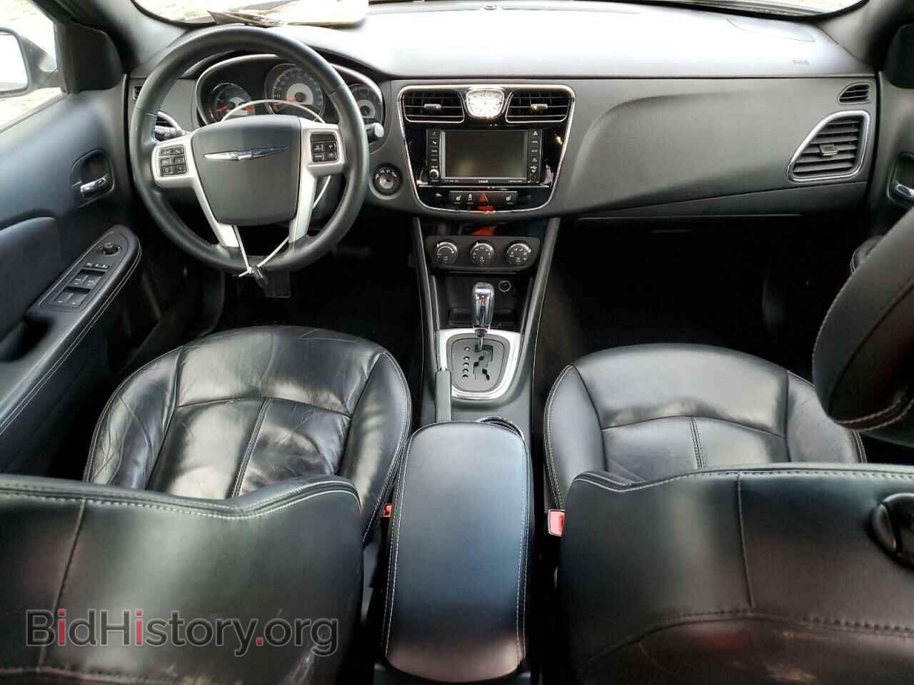 2011 CHRYSLER 200 - VIN: 1C3BC2FB0BN570742 - Фото 8
