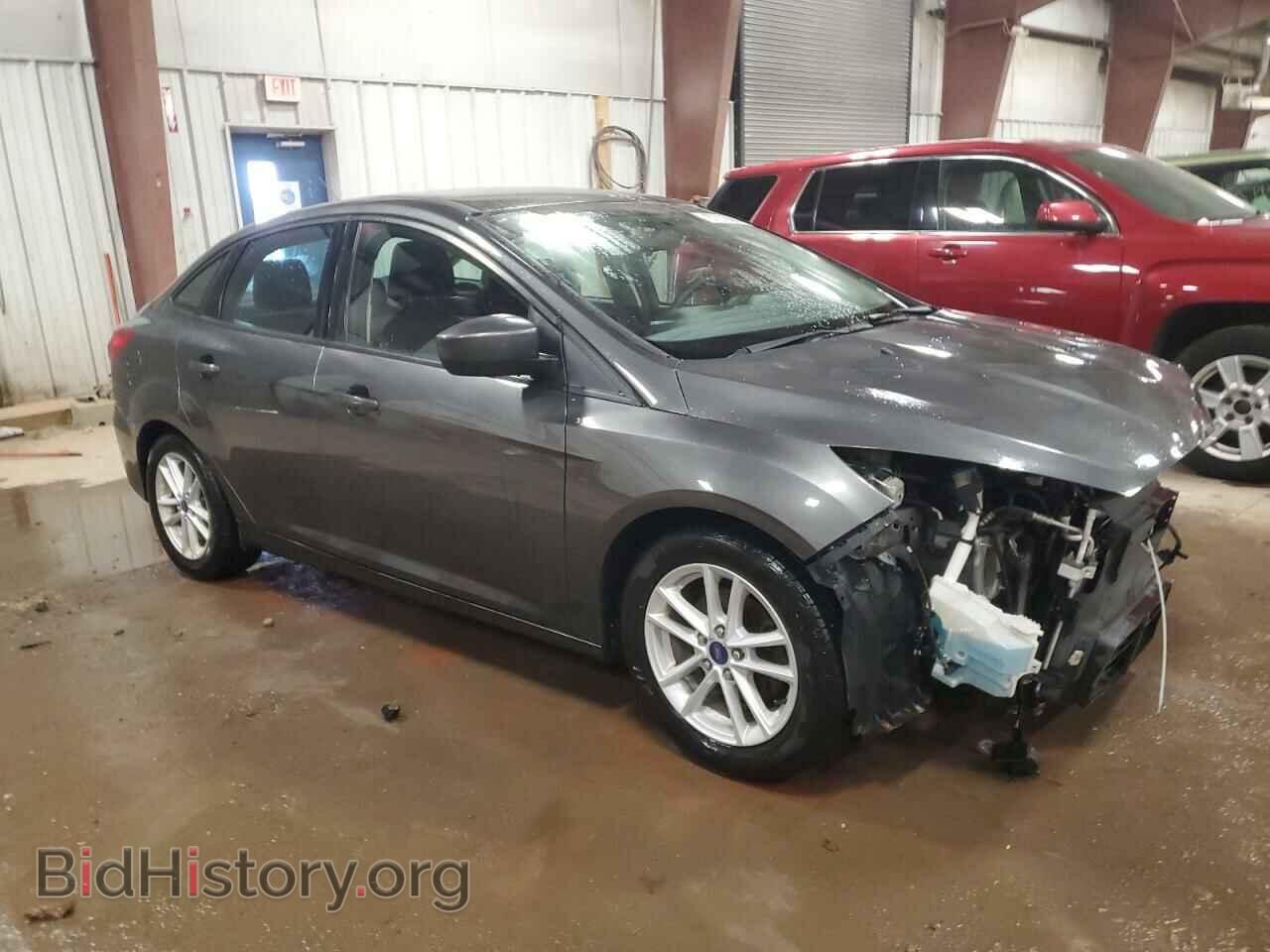 2018 FORD FOCUS - VIN: 1FADP3F2XJL235468 - Фото 4