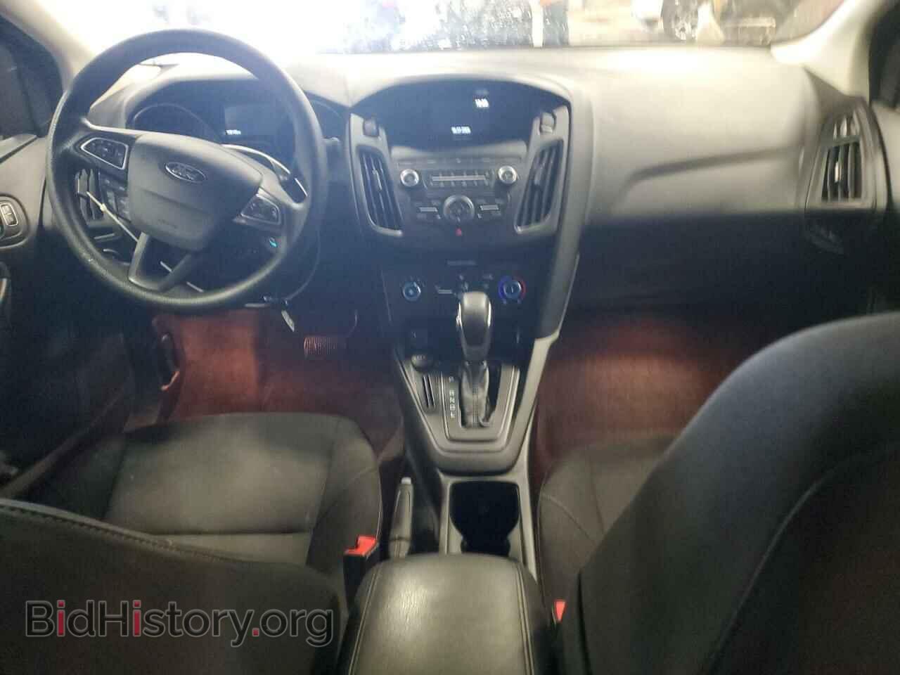 2018 FORD FOCUS - VIN: 1FADP3F2XJL235468 - Фото 8