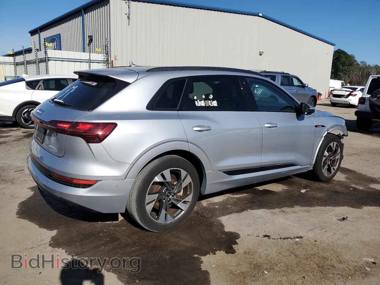 2022 AUDI E-TRON - VIN: WA1AAAGE8NB033519 - Фото 3