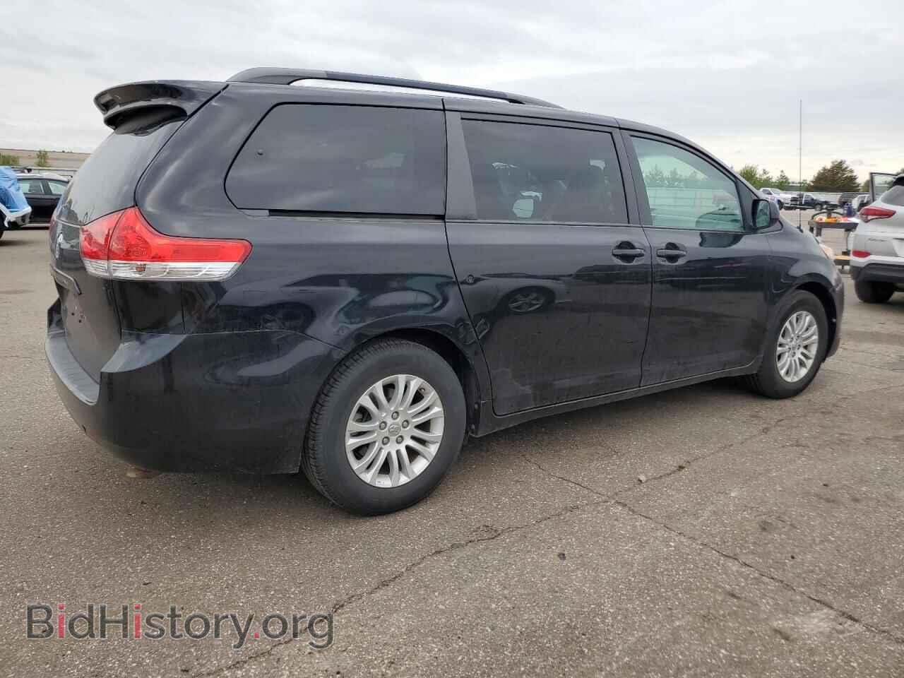 2014 TOYOTA All Models - VIN: 5TDYK3DC5ES454624 - Фото 3