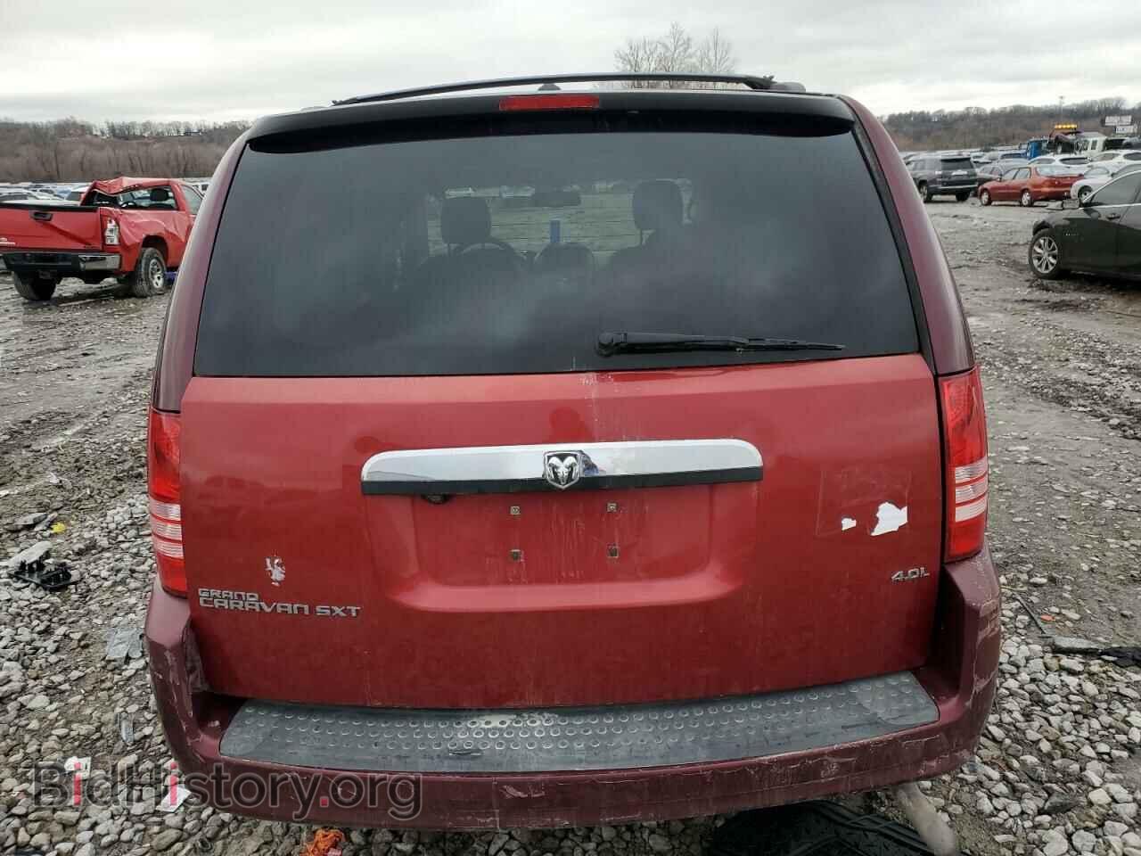 2008 CHRYSLER MINIVAN - VIN: 2A8HR54P78R729667 - Фото 6